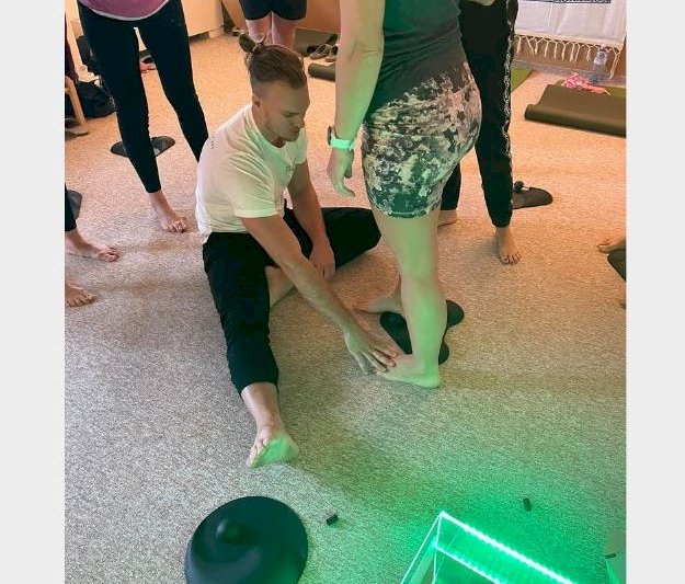 PLOCHÁ NOHA A VBOČENÝ PALEC